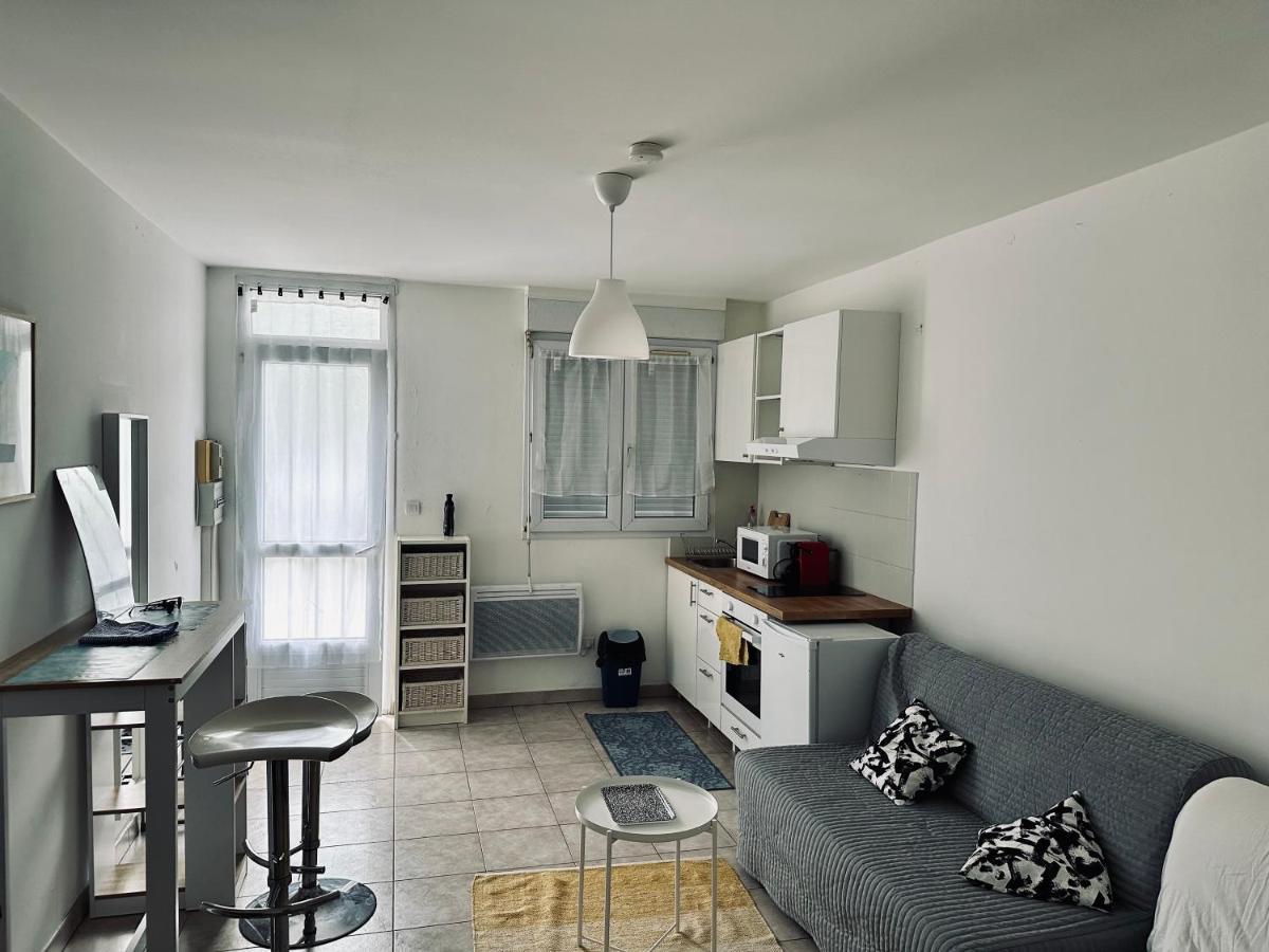 Superbe Appartement T1 proche Disney Champs-Sur-Marne Extérieur photo